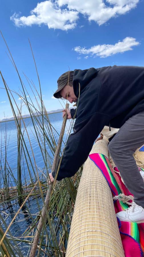 Uros Lodge Peru Puno Eksteriør bilde