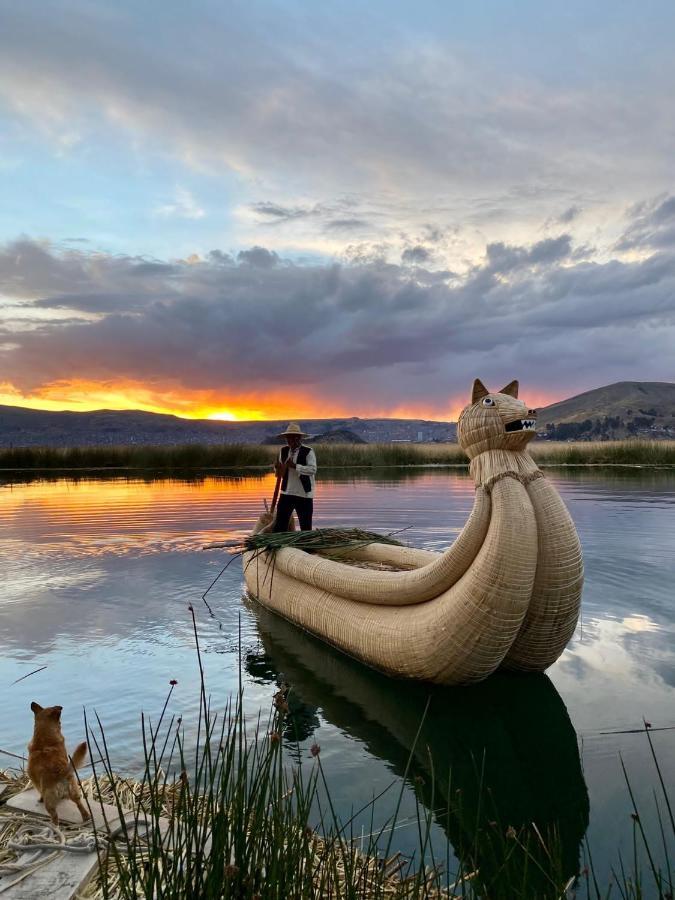 Uros Lodge Peru Puno Eksteriør bilde