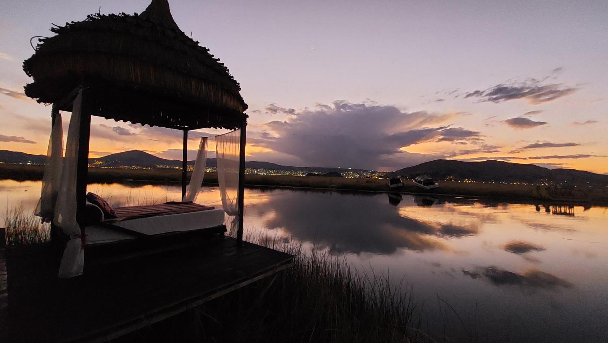 Uros Lodge Peru Puno Eksteriør bilde