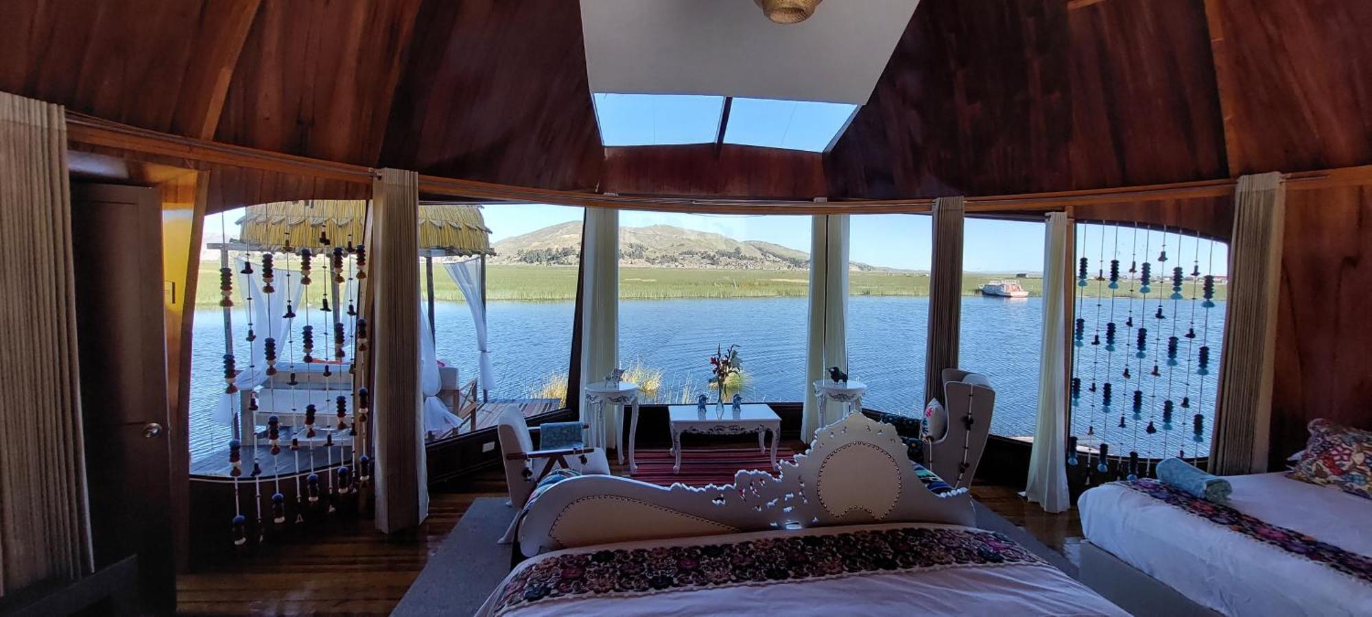 Uros Lodge Peru Puno Eksteriør bilde