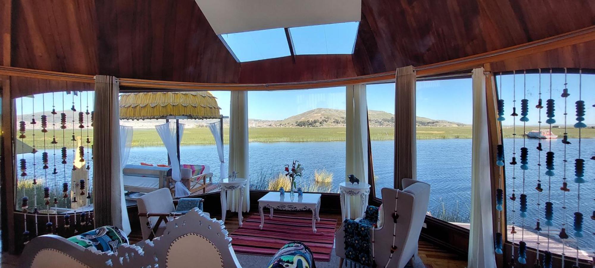 Uros Lodge Peru Puno Eksteriør bilde